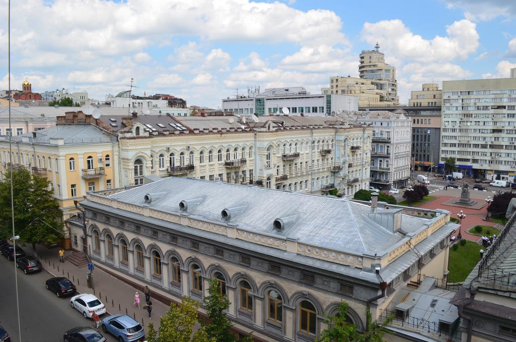 Chapayev Apartments Kyiv Exterior photo